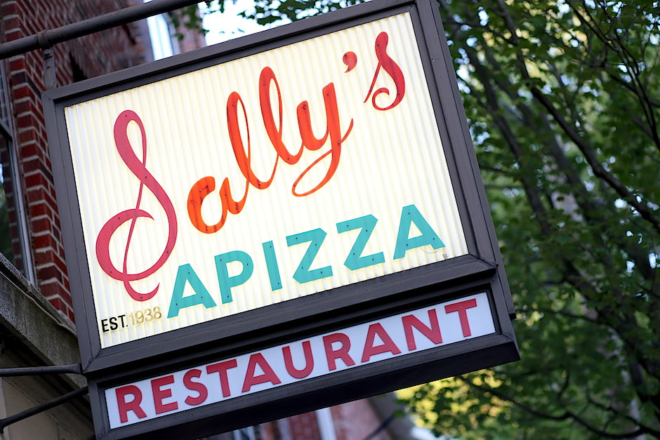Sally’s Apizza exterior