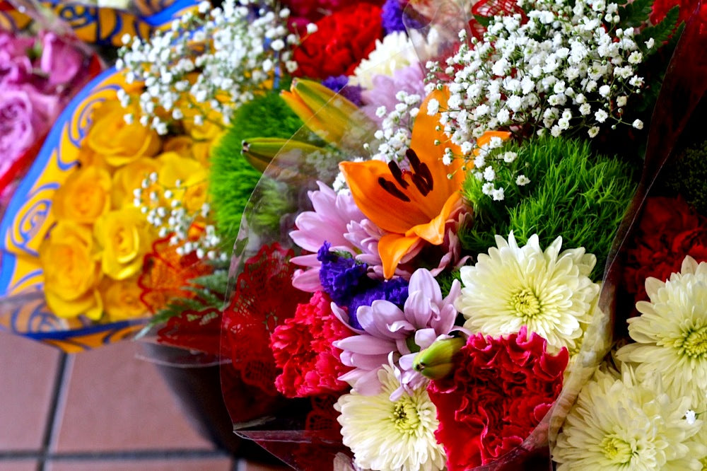 Flowers at Nica’s Market