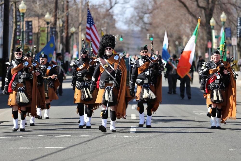 Celtic Cross Pipes and Drums at the 2017 Greater New Haven St. Patrick’s Day Parade