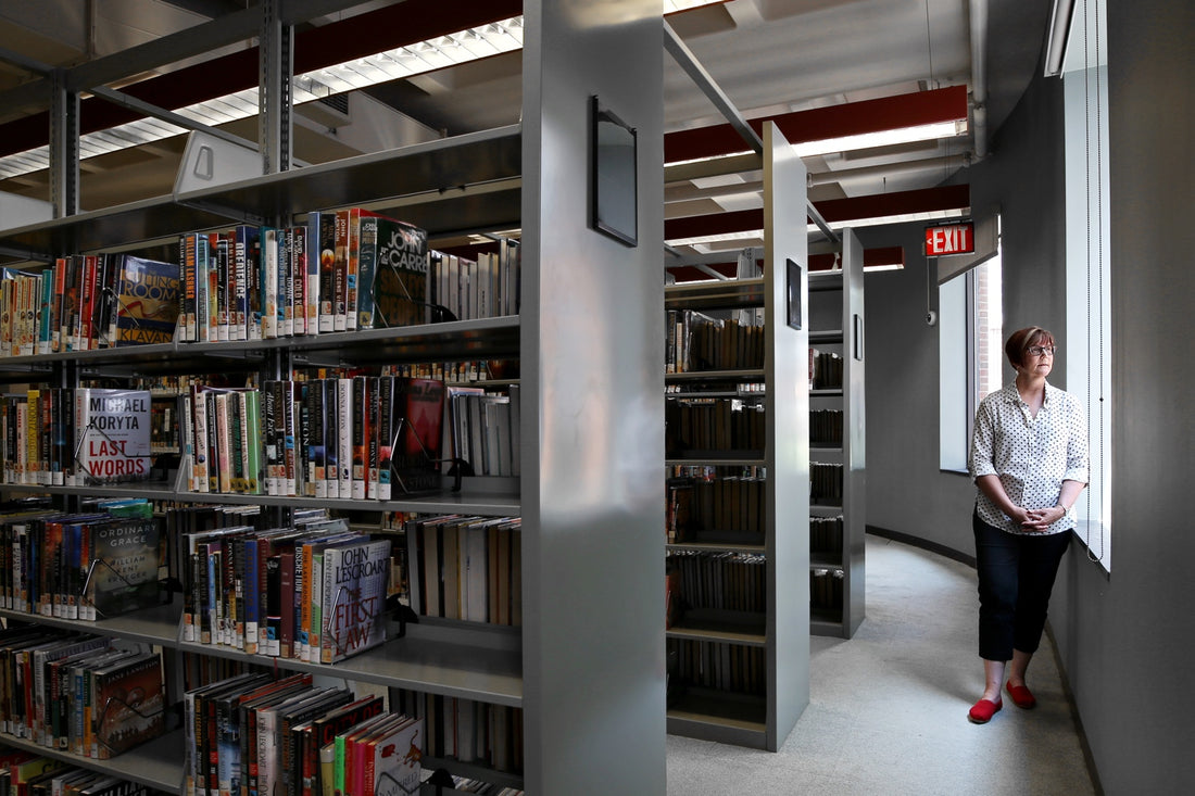 Karen E. Olson in Ives Main Library