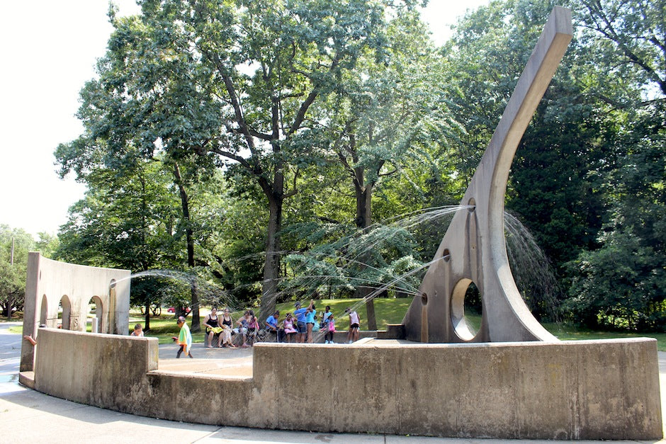 7 Sundial Splash Pad at Edgewood Park