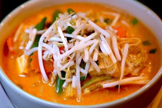 Curry Noodle Soup with Tofu and Vegetables